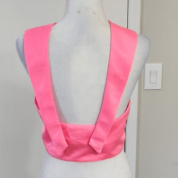 Superdown Alondra Halter Wrap top - Picture 7 of 14